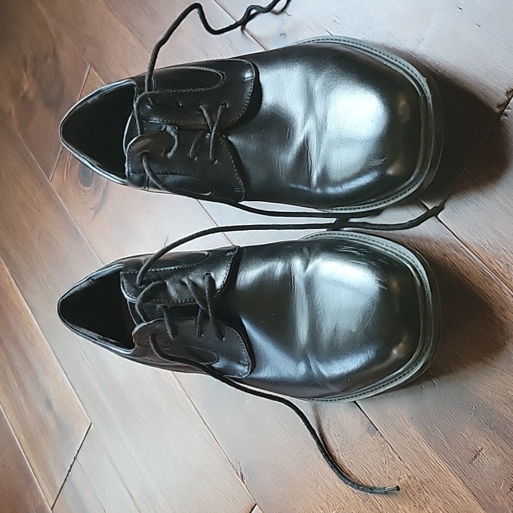 Men's Croft & Barrow Ortholite dress shoes size 8.5